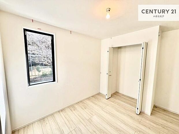 豊富な収納スペースで、住空間すっきり。生活感を抑え、美しい空間を保てる収納充実の住まいです。