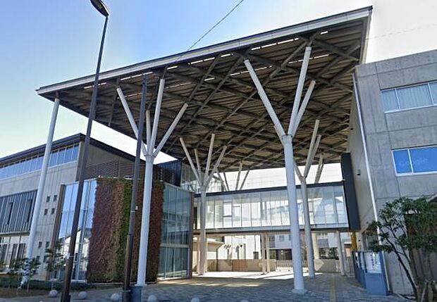 柏市立柏の葉中学校まで1300m