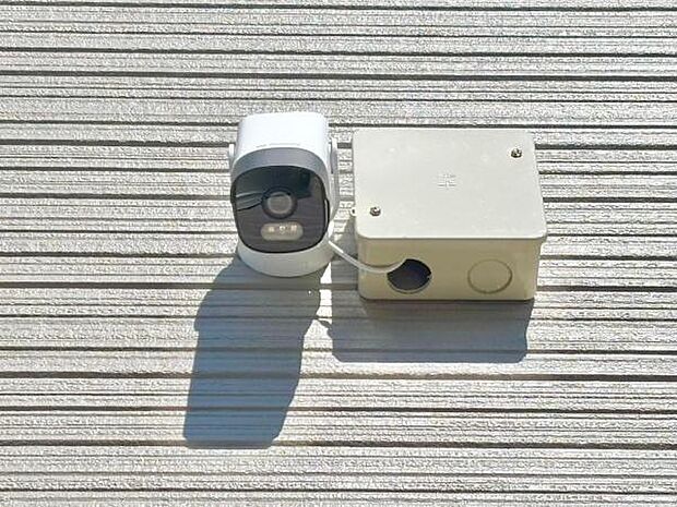 嬉しい防犯カメラ付き！空き巣やいたずら等を未然に防ぎ、トラブルがあった際の証拠としても出せますね！【同仕様写真】