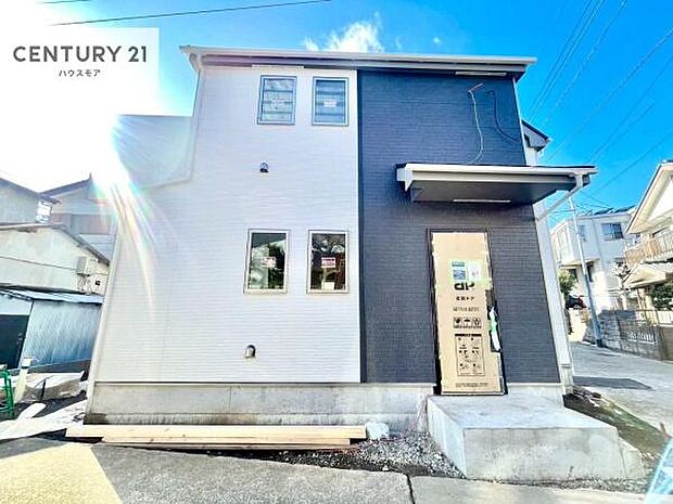 周辺環境や、お客様のご希望に合った物件も一緒にご案内を致します。住宅ローンアドバイザーによるご相談も承ります。当社はお問い合わせに即対応します!お待たせしません!