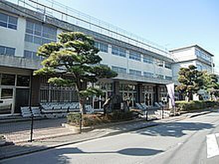 土浦市立土浦小学校まで950m