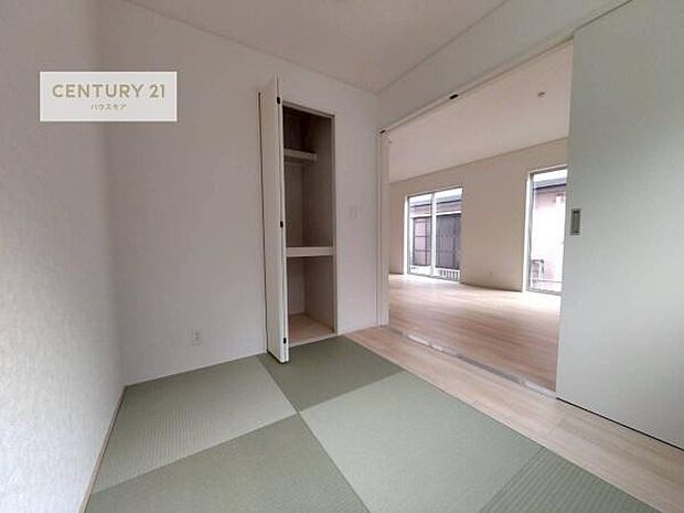 収納もたっぷり!和洋室の使い方は無限大!家事・お昼寝スペース、ゲストルーム等いろいろな用途で活躍しますね!