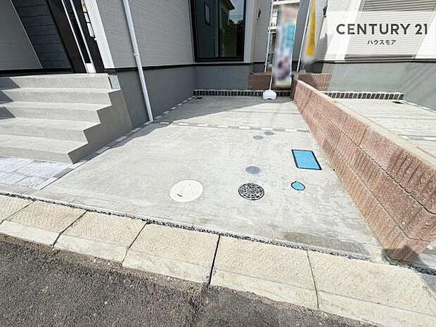 カースペース付きなのでマイカーをお持ちの方も安心ですね!ぜひ現地にてお確かめくださいませ!