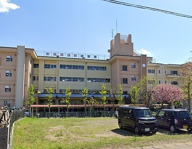 柏市立柏第五中学校まで900m