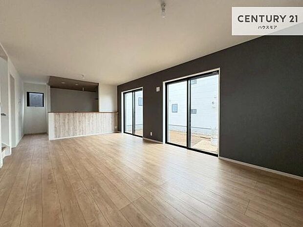 心地良いリビングは家族が自然と集まります。家族団欒の時間が増えそうです。ご家族と、より一層充実した時間を過ごせそうですね。