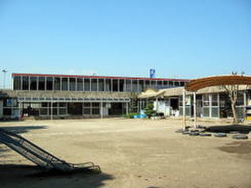 湖北保育園まで800m