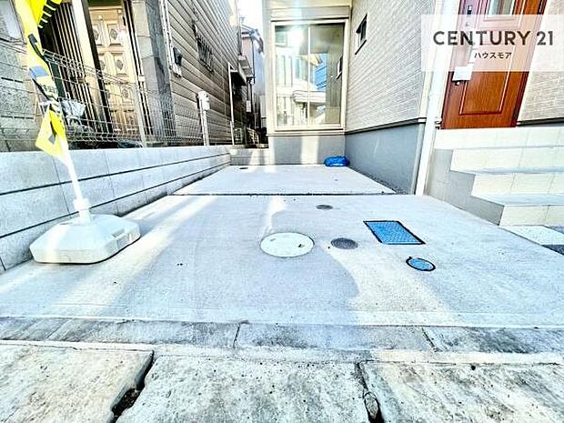 カースペース付きなのでマイカーをお持ちの方も安心ですね!ぜひ現地にてお確かめくださいませ!中】