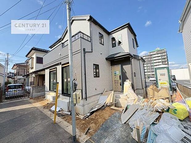 カースペース付きなのでマイカーをお持ちの方も安心ですね!ぜひ現地にてお確かめくださいませ!