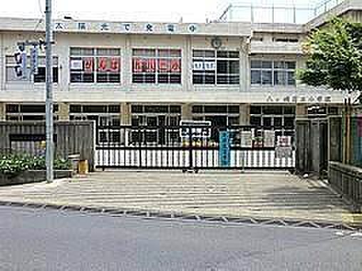 松戸市立八ケ崎第二小学校まで390m