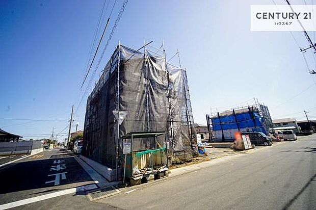 前面道路6m×6.6m車庫入れが苦手な方も安心ですね。