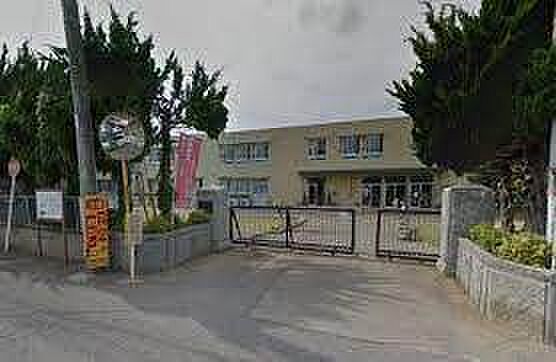 つくば市立谷田部小学校まで840m