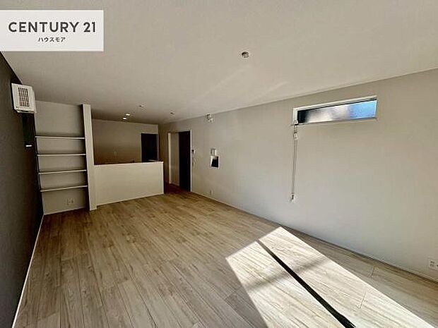 心地良いリビングは家族が自然と集まります。家族団欒の時間が増えそうです。ご家族と、より一層充実した時間を過ごせそうですね。