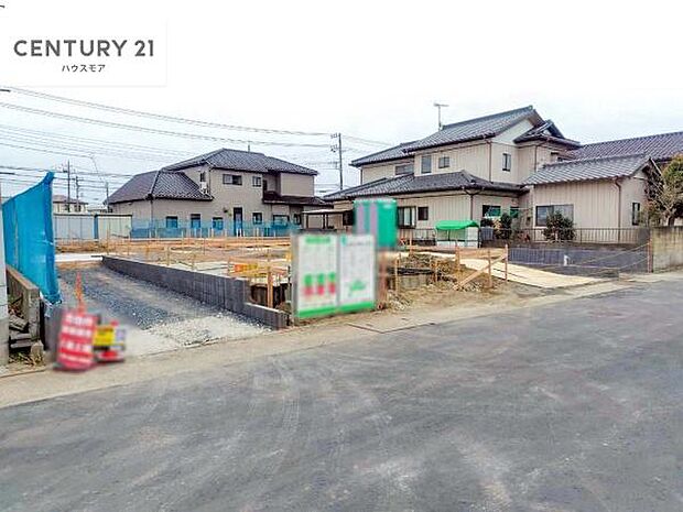 前面道路7.2m車庫入れが苦手な方も安心ですね。