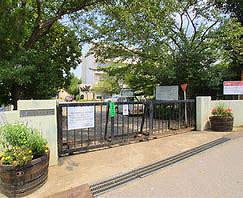 柏市立増尾西小学校まで960m