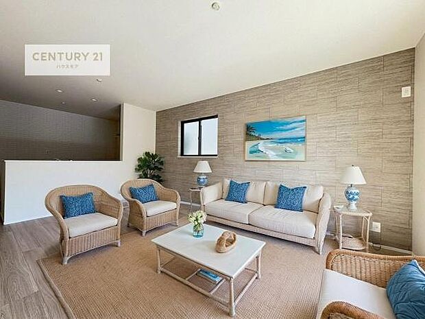 家具はCGパースです。心地良いリビングは家族が自然と集まります。家族団欒の時間が増えそうです。ご家族と、より一層充実した時間を過ごせそうですね。