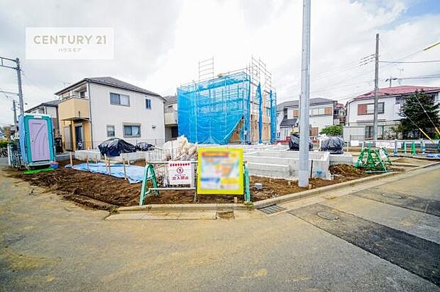 前面道路3.8m!車庫入れが苦手な方も安心ですね。