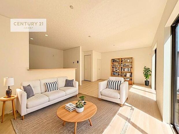 家具はCGパースです。開放感のある広々LDK!ソファーやダイニングテーブルを置いても窮屈にならないので快適に過ごせます!コミュニケーションが取りやすいリビングです!