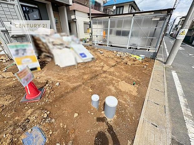 カースペース付きなのでマイカーをお持ちの方も安心ですね!ぜひ現地にてお確かめくださいませ!