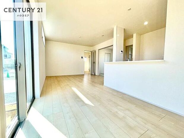 大切な家族が集まるからこそLDKにはこだわりたい。子供たちが元気に笑いながら走り回っている姿を見た時が「広い家にして良かった」と思う瞬間です。