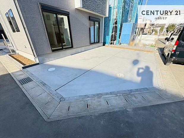 カースペース付きなのでマイカーをお持ちの方も安心ですね!ぜひ現地にてお確かめくださいませ!