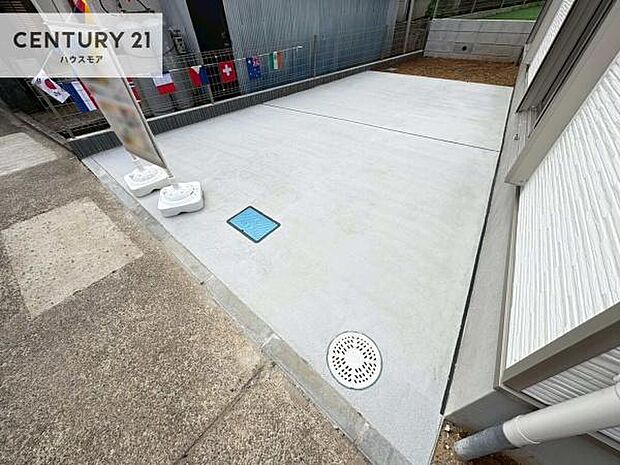 カースペース付きなのでマイカーをお持ちの方も安心ですね!ぜひ現地にてお確かめくださいませ!