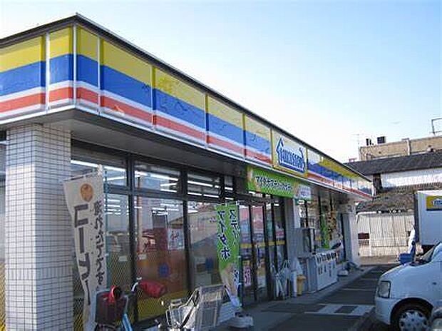 ミニストップ茎崎高見原店まで493m