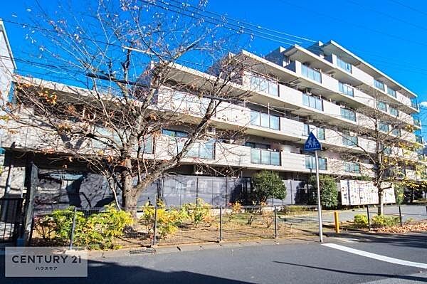 物件探しのご条件・ご要望・ご質問など、何なりと弊社スタッフまでお申し付けください！不動産に関することなら、どのようなことでも誠心誠意対応させて頂きます。