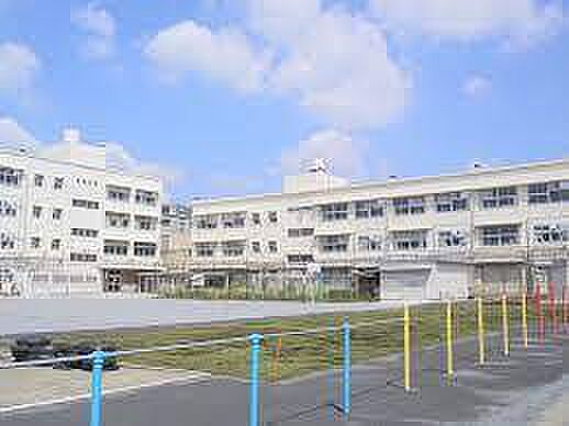 つくば市立大曽根小学校まで1100m