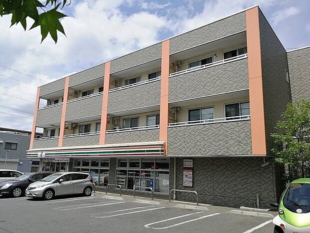セブンイレブン柏松葉町店まで824m