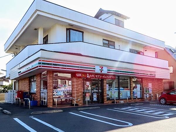 セブンイレブン松戸六実1丁目店まで402m