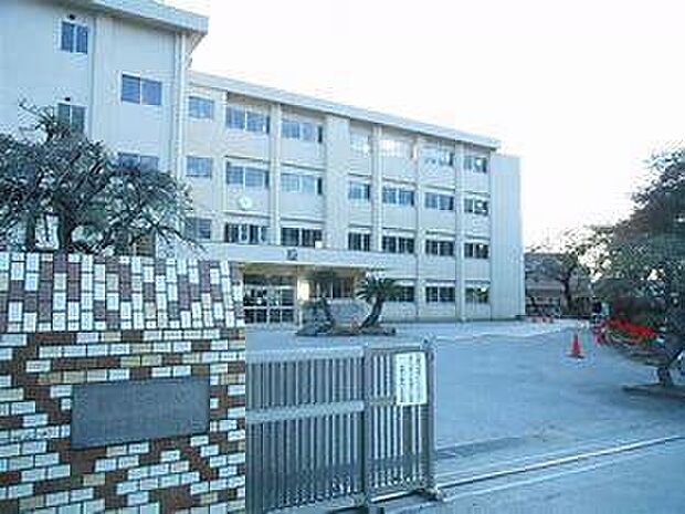 我孫子市立我孫子第四小学校まで650m