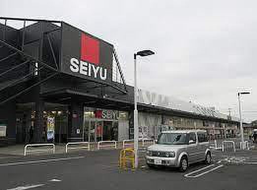 西友守谷店まで700m