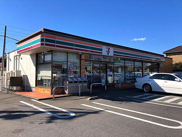 セブンイレブン取手戸頭4丁目店まで500m