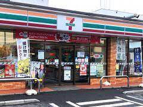 セブンイレブン我孫子高野山店まで481m