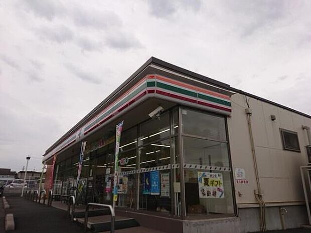 セブンイレブン松戸小金原8丁目店まで695m
