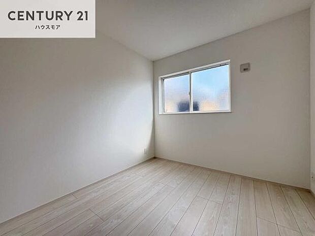 シンプルでレイアウトしやすい洋室は、お子様のお部屋としても最適。成長に合わせて柔軟にお使いいただけます。