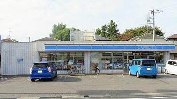 ローソン流山向小金二丁目店まで723m
