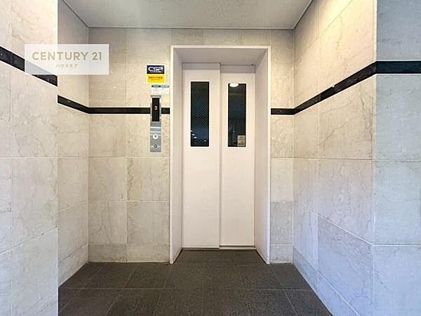 エレベーター完備で、日々の移動も快適。お疲れの日やお荷物の多い日でも、スムーズにご帰宅いただけます！