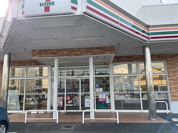 セブンイレブン流山西初石3丁目店まで536m