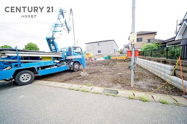 カースペース付きなのでマイカーをお持ちの方も安心ですね！ぜひ現地にてお確かめくださいませ！