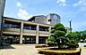 周辺：守谷市立御所ケ丘中学校まで570m