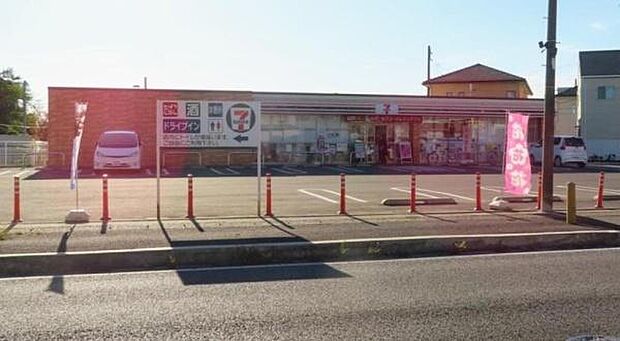 セブンイレブン松戸駐屯地前店まで425m