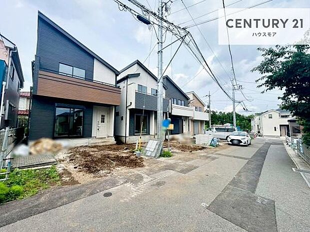 前面道路5.6m!車庫入れが苦手な方も安心ですね。