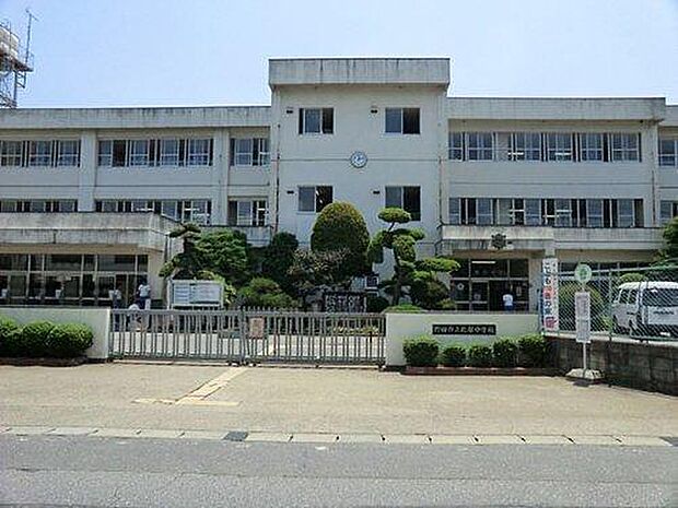 野田市立北部中学校まで600m