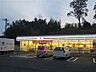 周辺：セブンイレブン柏松ヶ崎東店まで698m