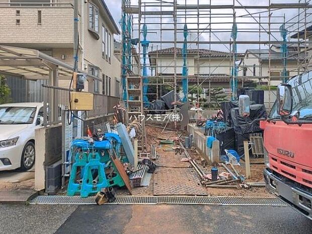 カースペース付きなのでマイカーをお持ちの方も安心ですね!ぜひ現地にてお確かめくださいませ!