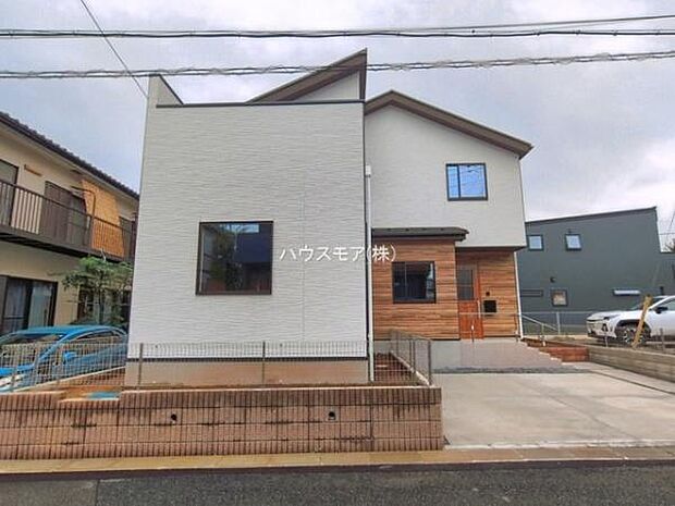 限定1棟のキレイな街並み。是非1度ご内見ください。物件探しのご条件・ご要望・ご質問など、不動産に関することなら、どのようなことでも誠心誠意対応させて頂きます。