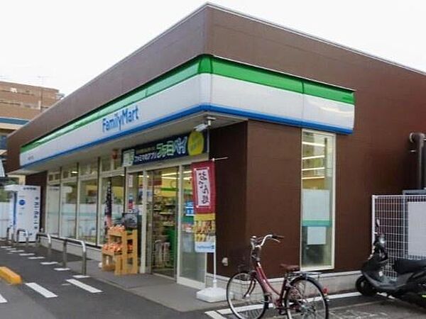 ファミリーマート新松戸六丁目店まで583m