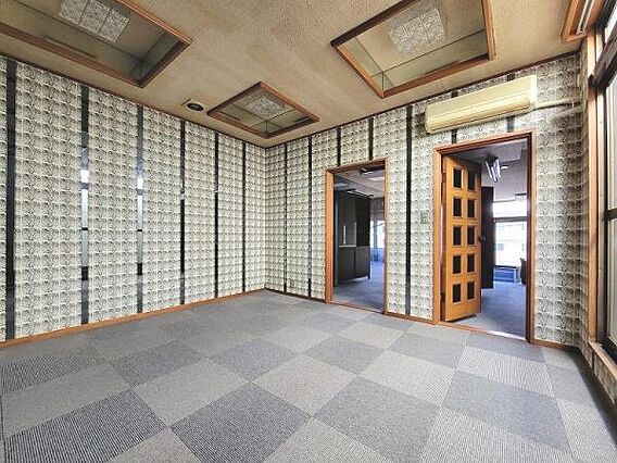 室内