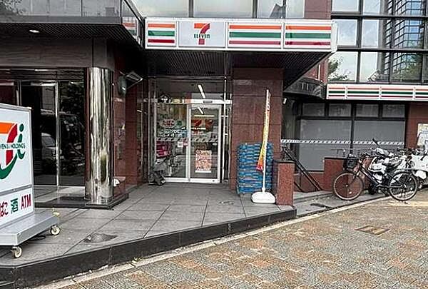 セブンイレブン京都河原町二条店まで70m